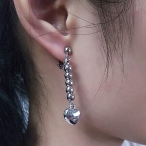 hisoka heart earrings